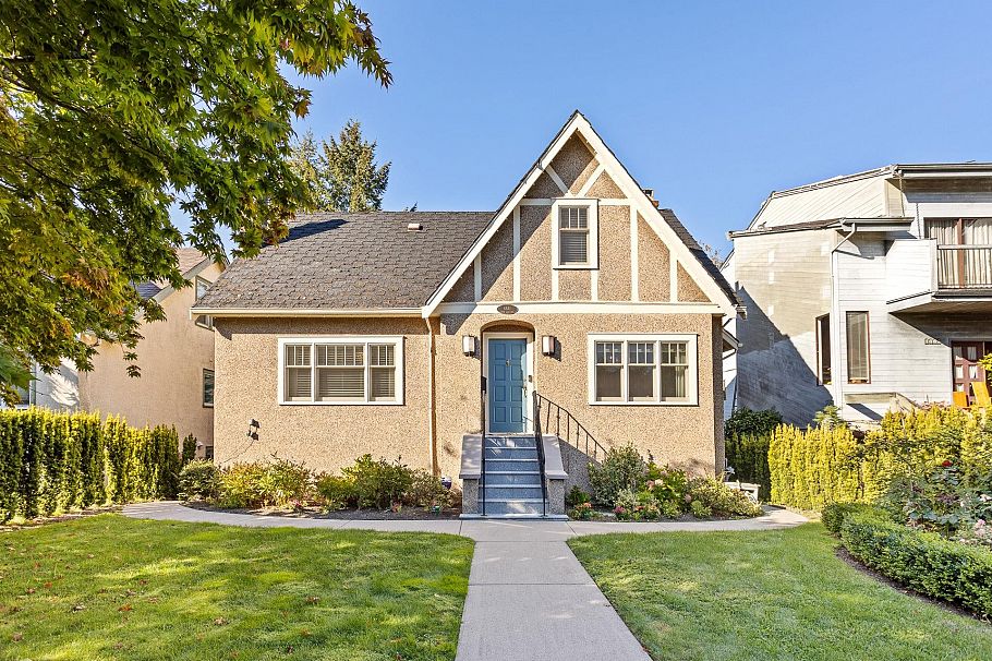 4671 13th Avenue Vancouver, BC - 38