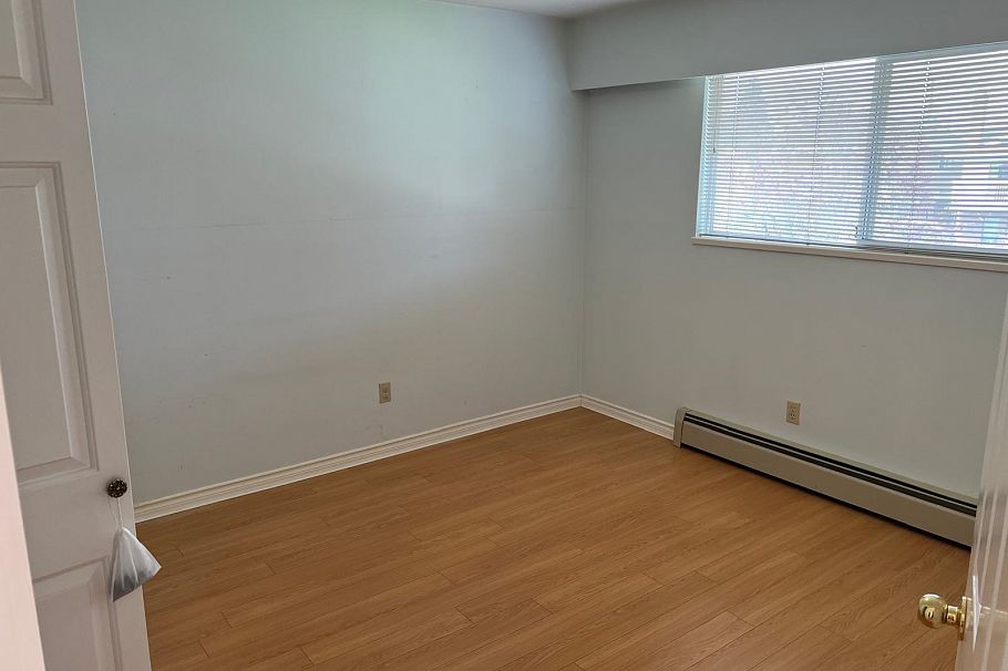 2068 Scarboro Avenue Vancouver, BC - 9