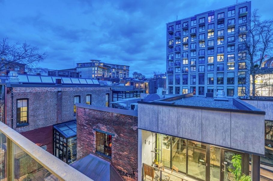 305 12 Water Street Vancouver, BC - 15