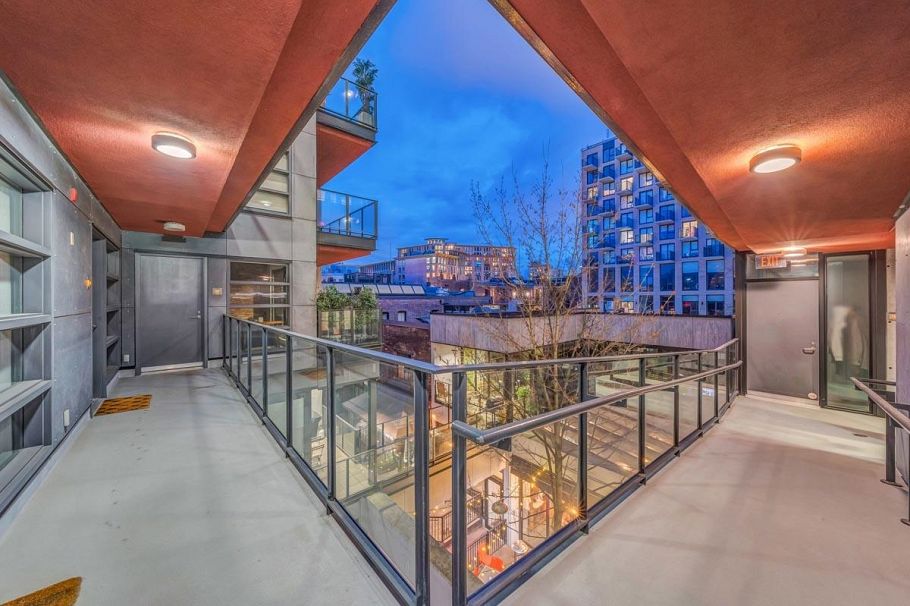 305 12 Water Street Vancouver, BC - 17