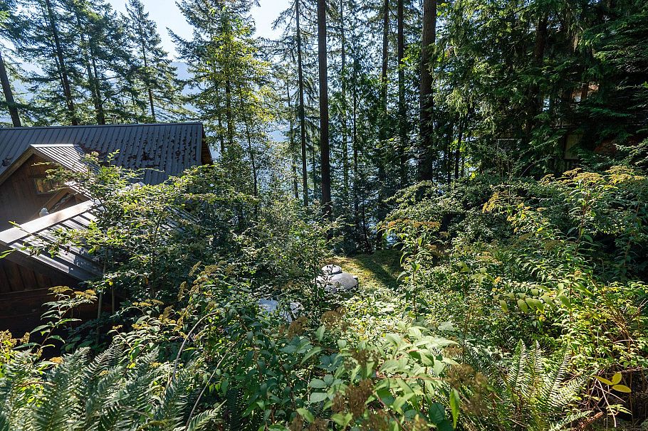 316 Sasamat Lane North Vancouver, BC - 22