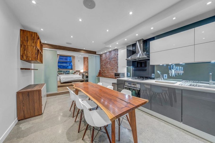 305 12 Water Street Vancouver, BC - 7