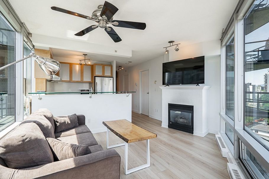 1202 1003 Burnaby Street Vancouver, BC - 5