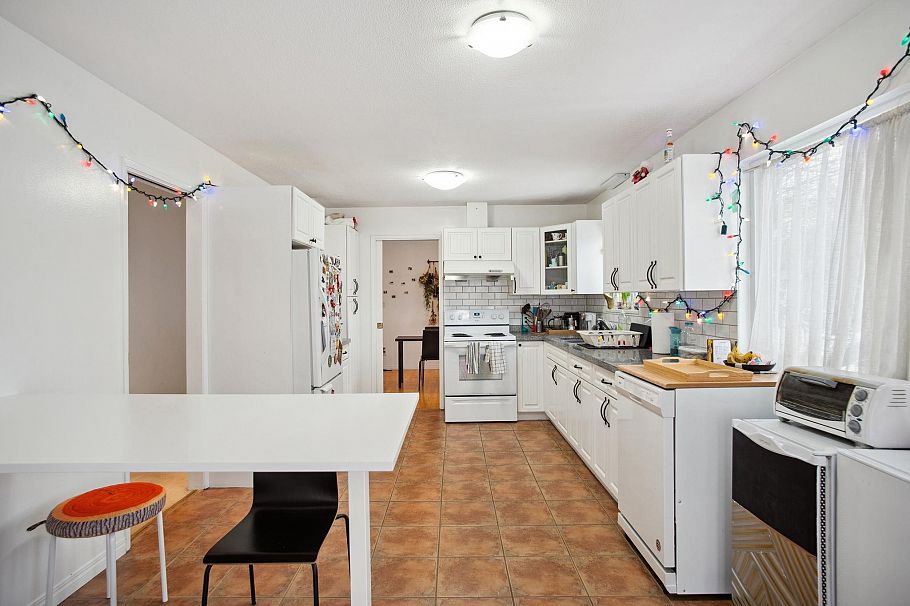 3488 Highbury Street Vancouver, BC - 9