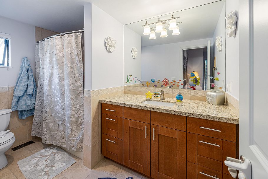 2873 Capilano Road North Vancouver, BC - 27