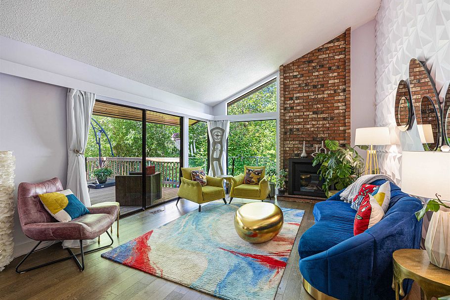 2873 Capilano Road North Vancouver, BC - 1