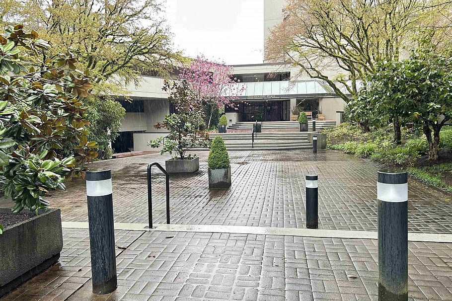 512 4900 Cartier Street Vancouver, BC - 26