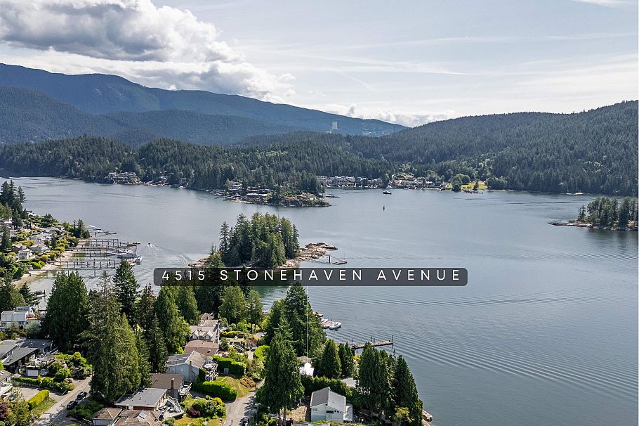 4515 Stonehaven Avenue North Vancouver, BC - 16