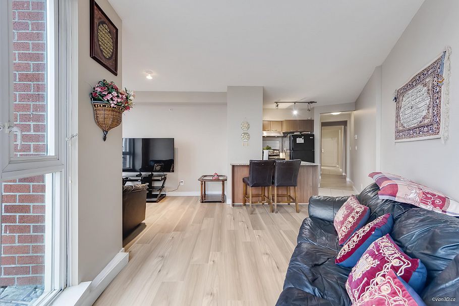 609 4028 Knight Street Vancouver, BC - 15