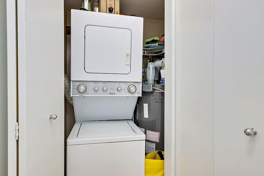 8 3250 W 4th Avenue Vancouver, BC - 16