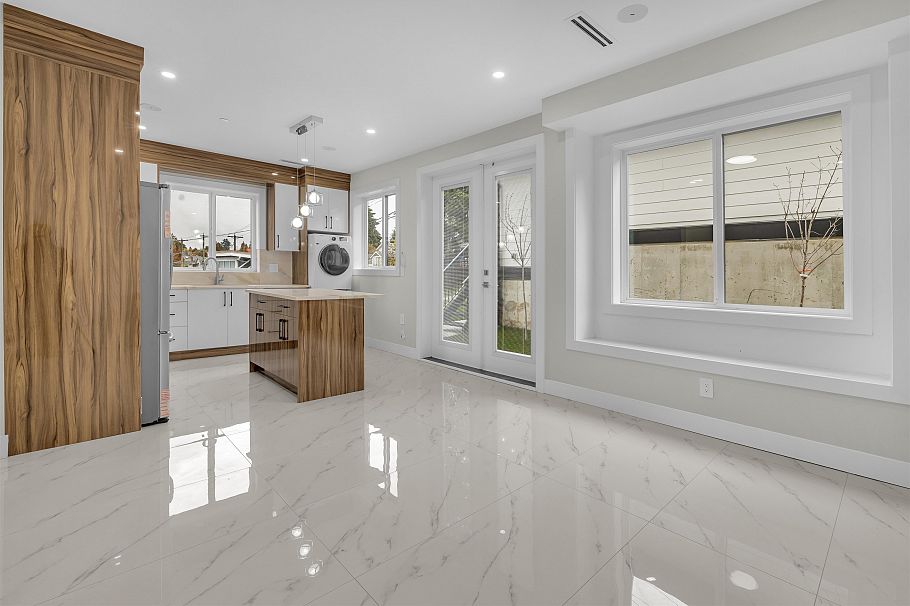 4325 Kamloops Street Vancouver, BC - 6