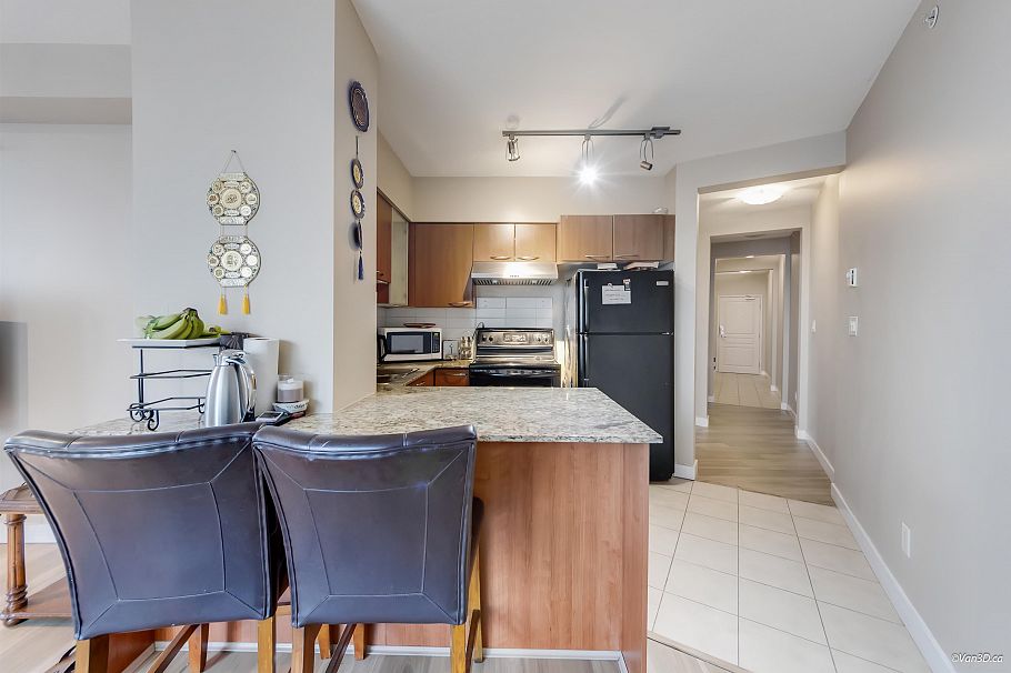 609 4028 Knight Street Vancouver, BC - 17