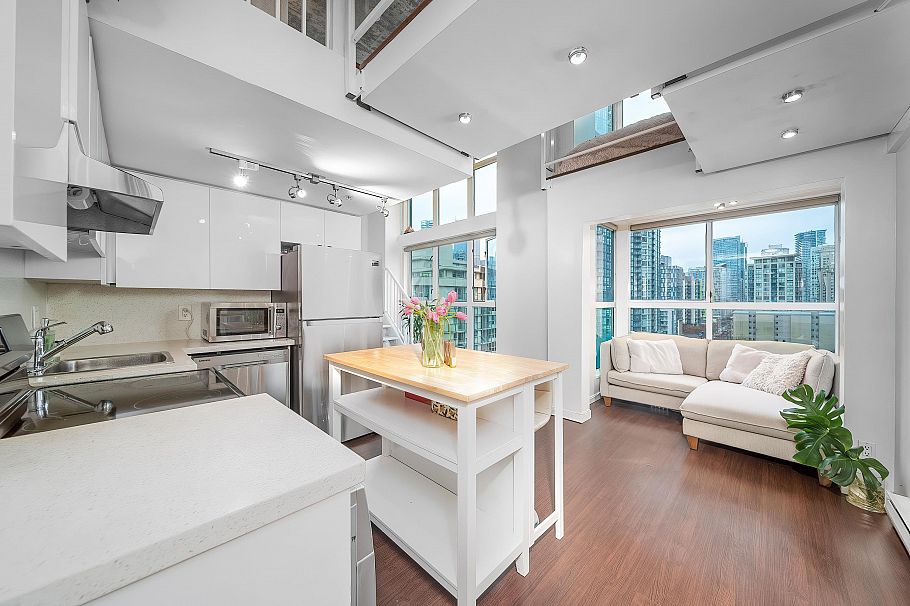 706 1238 Seymour Street Vancouver, BC - 5