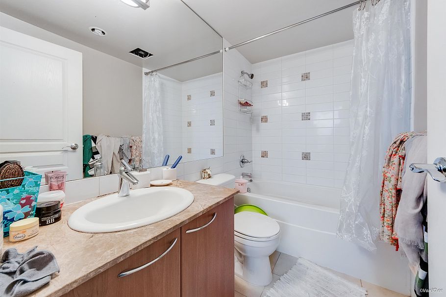 609 4028 Knight Street Vancouver, BC - 23