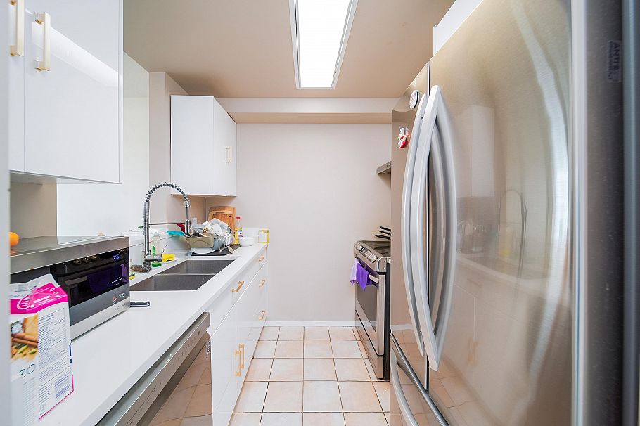 1604 811 Helmcken Street Vancouver, BC - 8