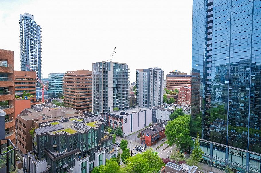 1604 811 Helmcken Street Vancouver, BC - 16