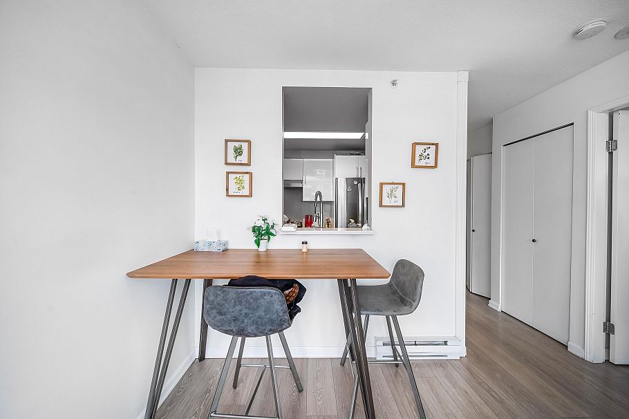 1604 811 Helmcken Street Vancouver, BC - 7