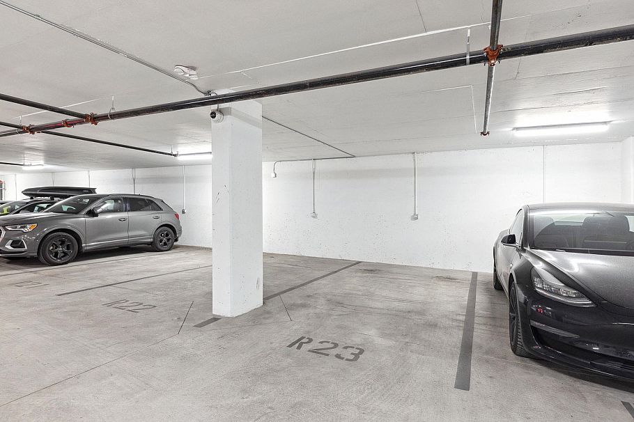 316 2520 Guelph Street Vancouver, BC - 24