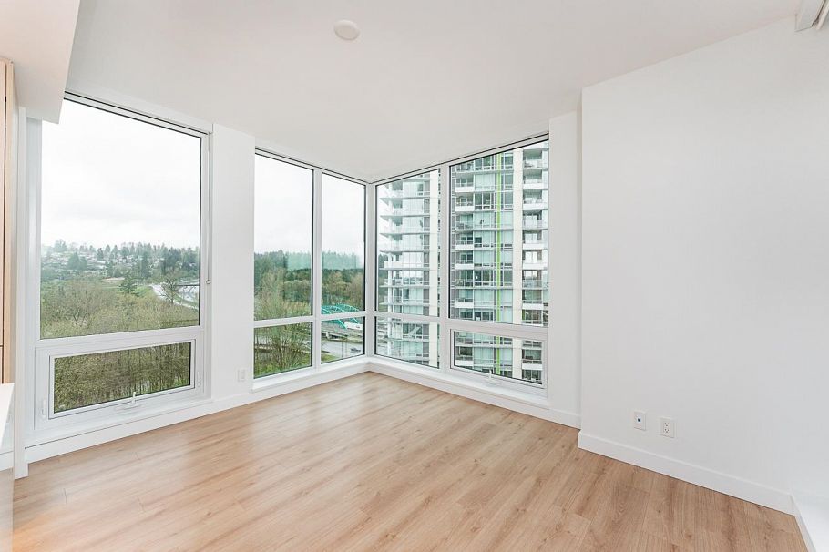 1202 1500 Fern Street North Vancouver, BC - 10