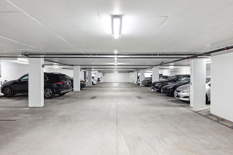 316 2520 Guelph Street Vancouver, BC - 25