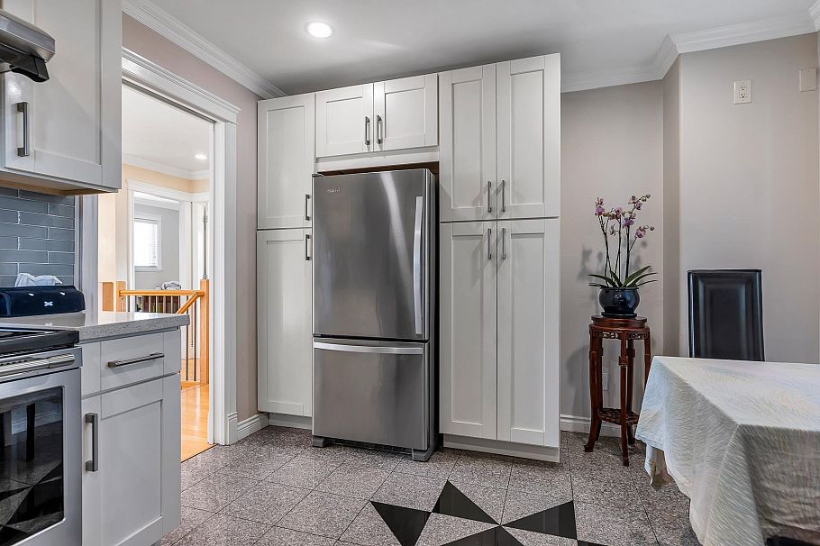 7531 Oak Street Vancouver, BC - 18