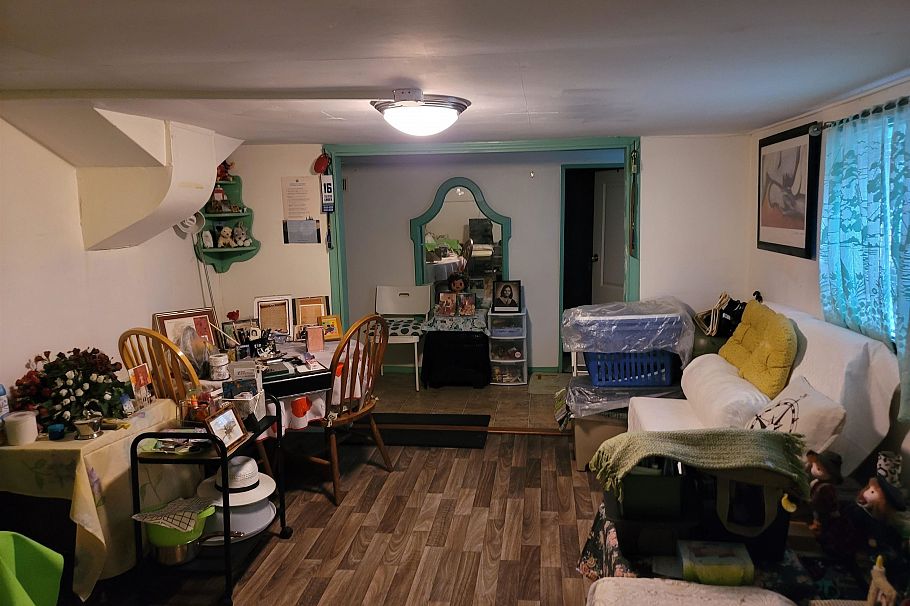 519 Salsbury Drive Vancouver, BC - 12