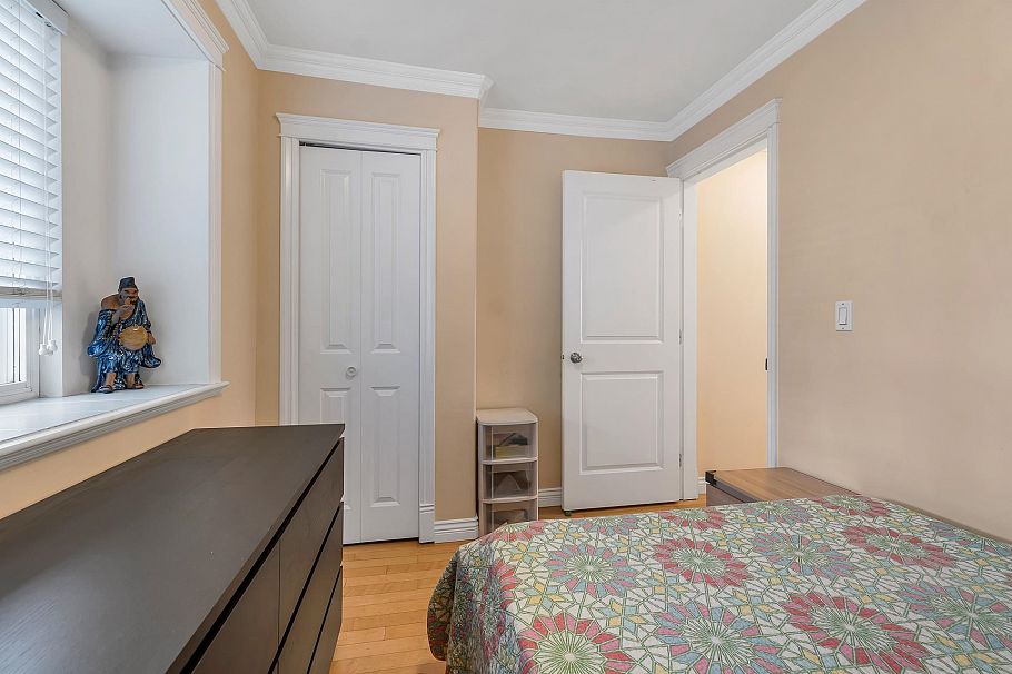 7531 Oak Street Vancouver, BC - 20