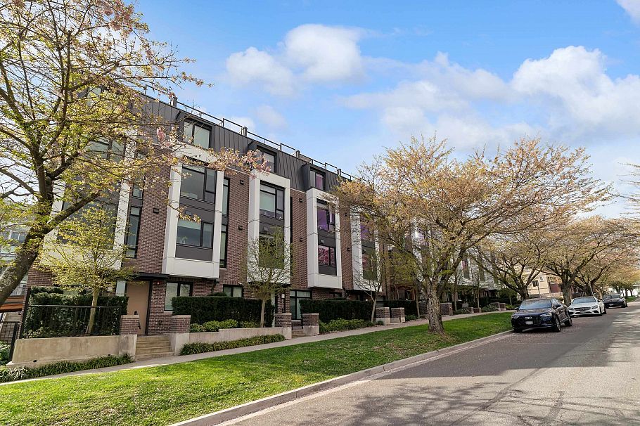 7619 Yukon Street Vancouver, BC - 31