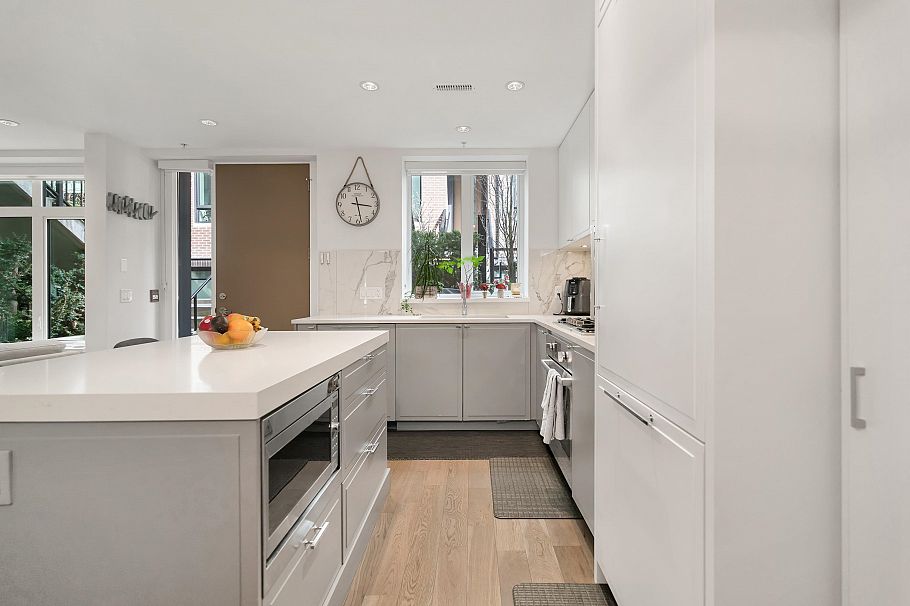 7619 Yukon Street Vancouver, BC - 12