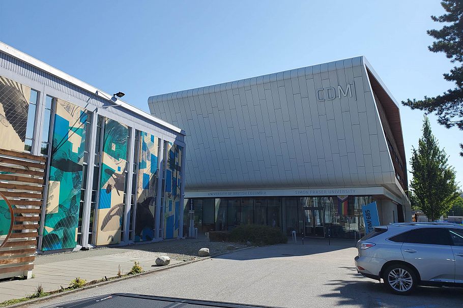 87 E 15th Avenue Vancouver, BC - 8