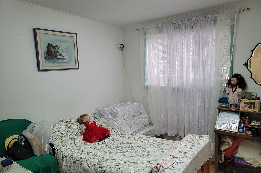 519 Salsbury Drive Vancouver, BC - 5