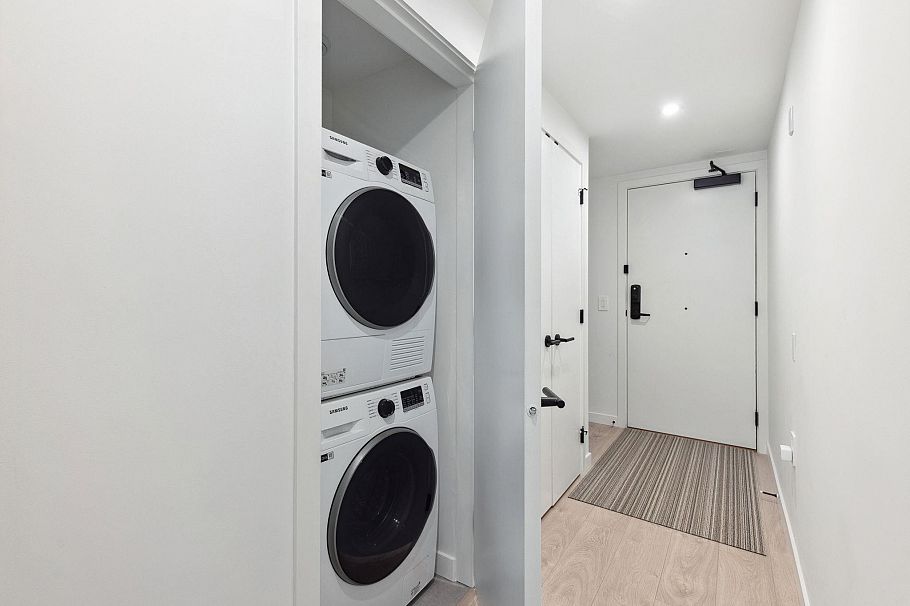 316 2520 Guelph Street Vancouver, BC - 16