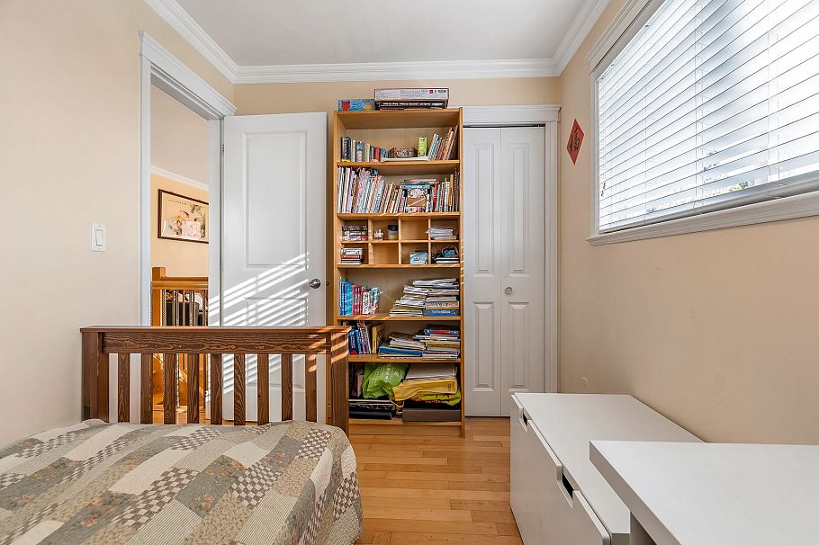 7531 Oak Street Vancouver, BC - 23