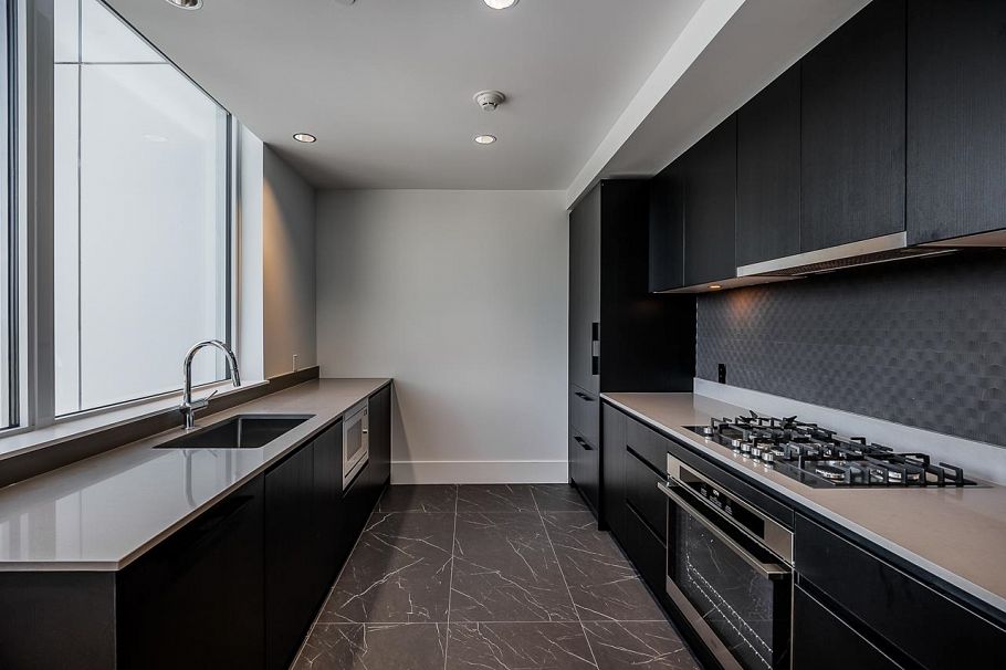 1202 1500 Fern Street North Vancouver, BC - 39