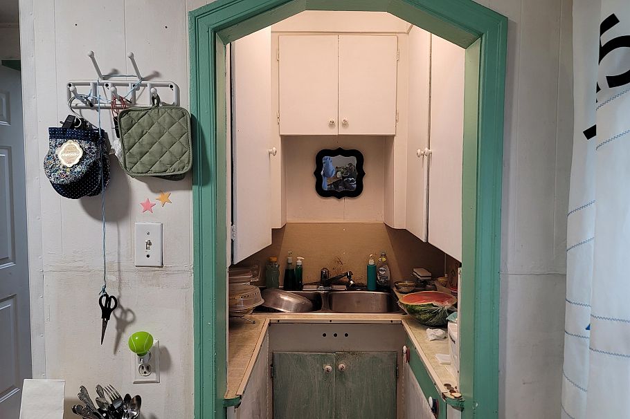 519 Salsbury Drive Vancouver, BC - 8