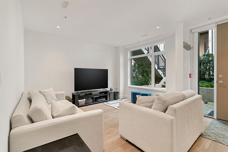 7619 Yukon Street Vancouver, BC - 6