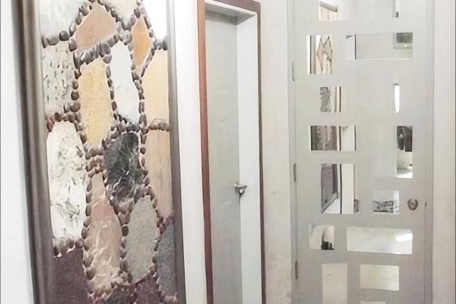 368 E 33rd Avenue Vancouver, BC - 4