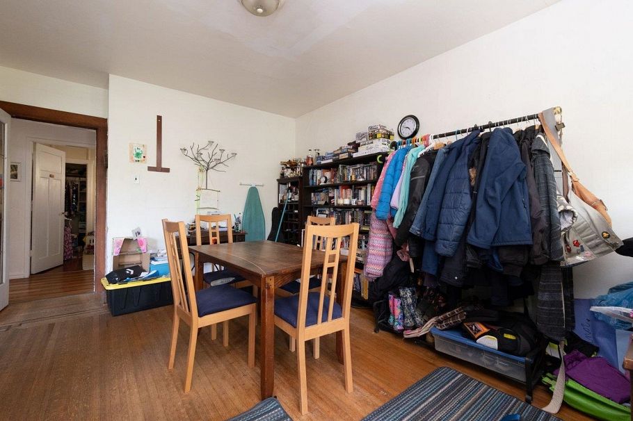 4579 W 11th Avenue Vancouver, BC - 6