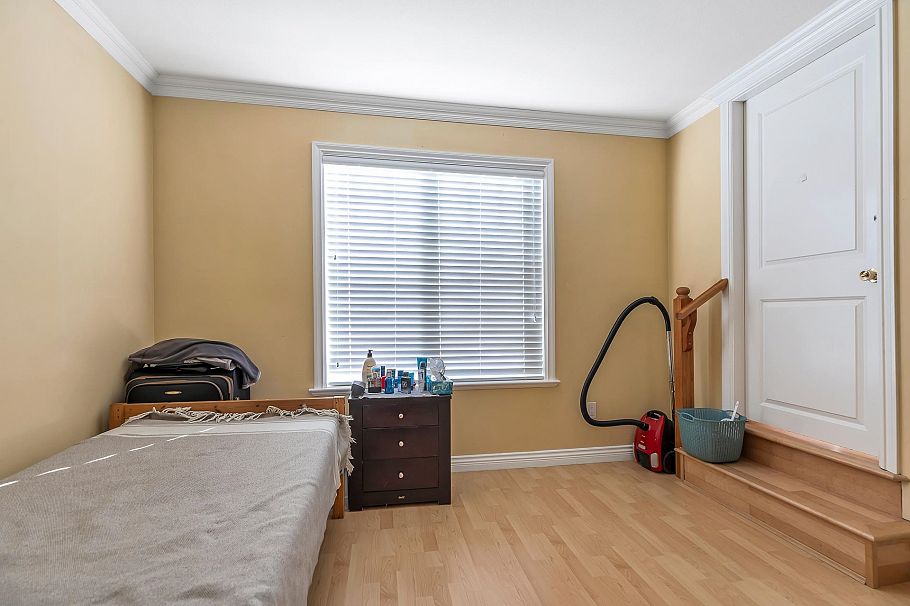 7531 Oak Street Vancouver, BC - 5