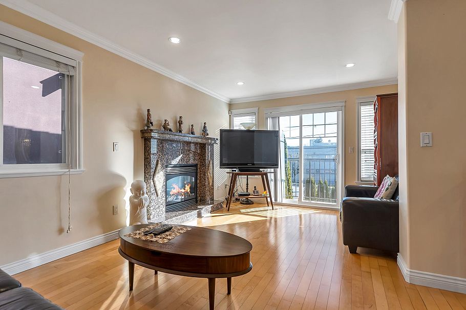 7531 Oak Street Vancouver, BC - 11