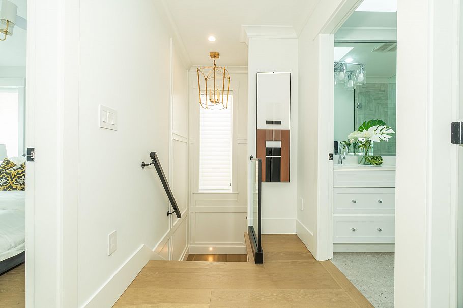 2045 E 51 Avenue Vancouver, BC - 13