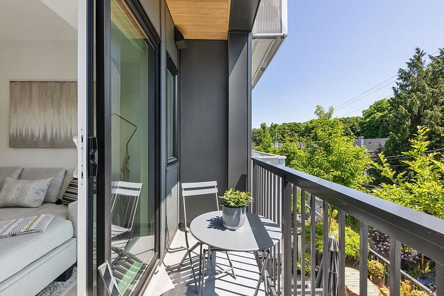 316 2520 Guelph Street Vancouver, BC - 18