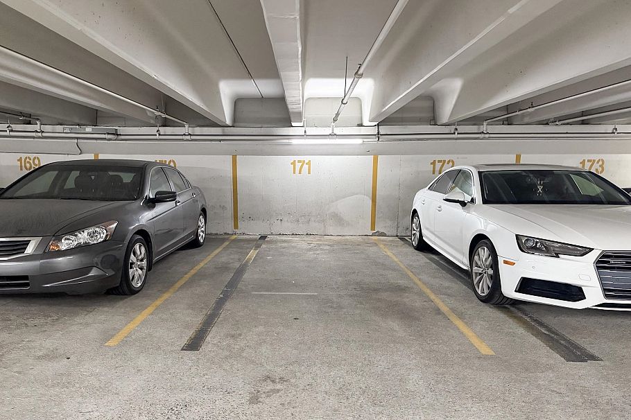 409 1333 W Georgia Street Vancouver, BC - 18