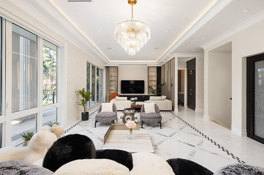 7061 Adera Street Vancouver, BC - 13