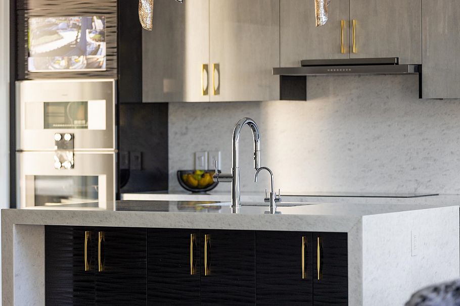 7061 Adera Street Vancouver, BC - 24