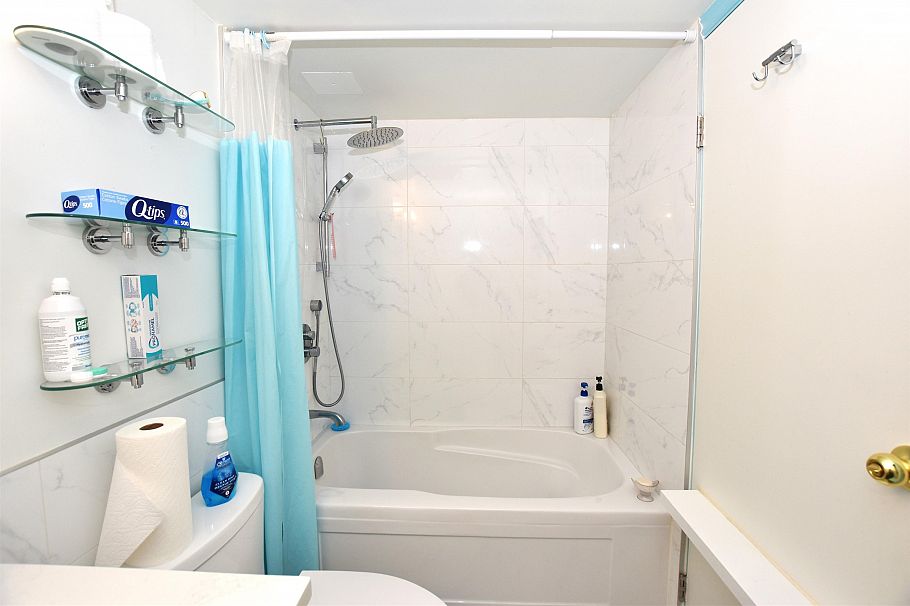 106 1510 Nelson Street Vancouver, BC - 8