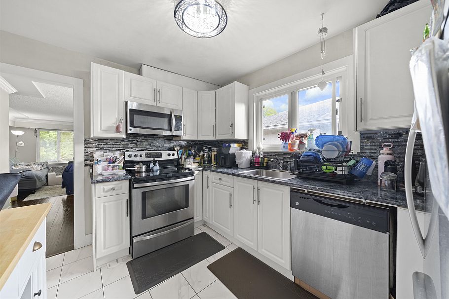 4835 Chatham Street Vancouver, BC - 8