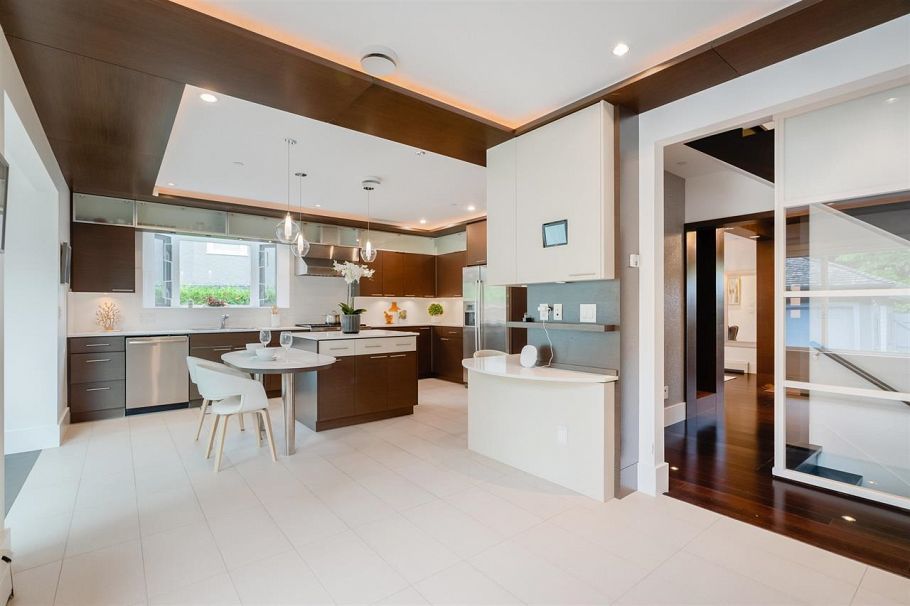 5361 Cypress Street Vancouver, BC - 5