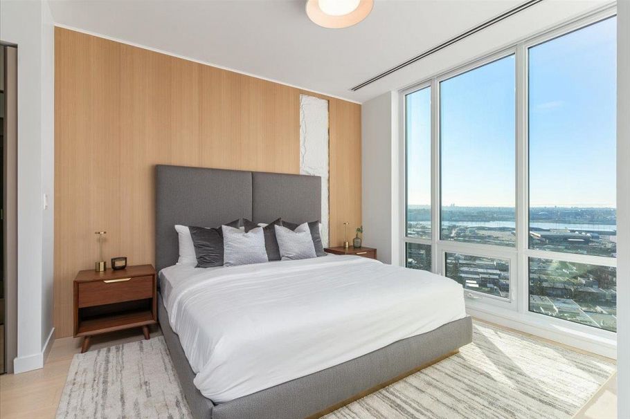 2405 1500 Fern Street North Vancouver, BC - 25