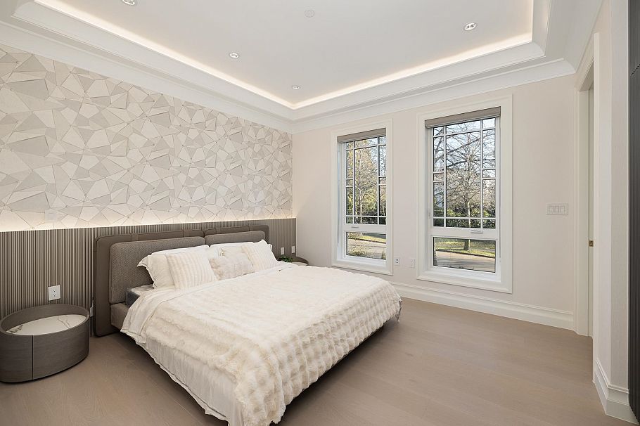 7061 Adera Street Vancouver, BC - 36